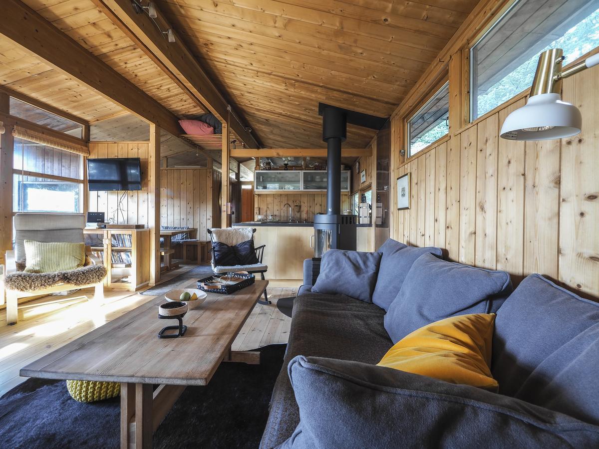 Lovely Cabin In The Capital Area With Hot Tube Хабнарфьордюр Экстерьер фото